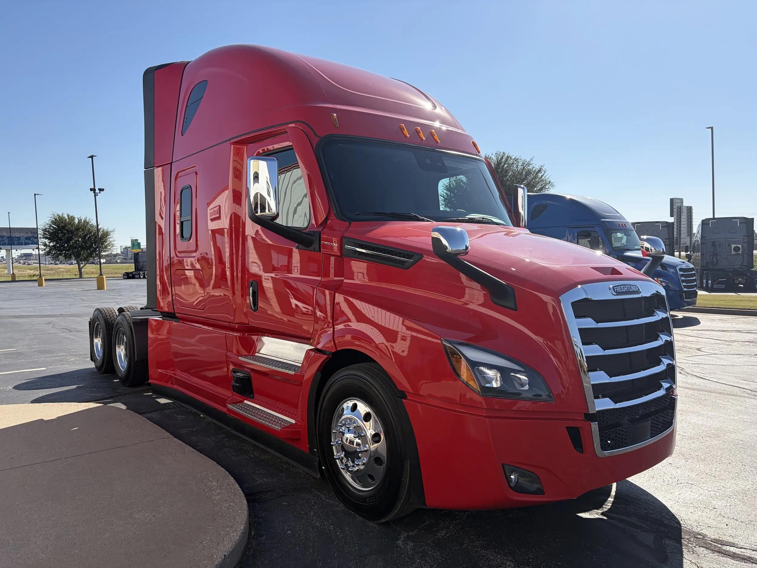 2026 Freightliner Cascadia in Oklahoma City, OK — photo 8