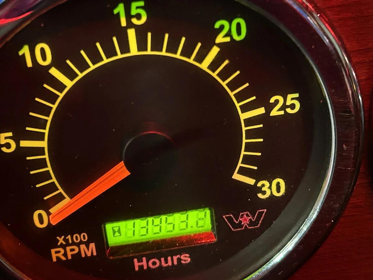 2022 Western Star 4900 — photo 21