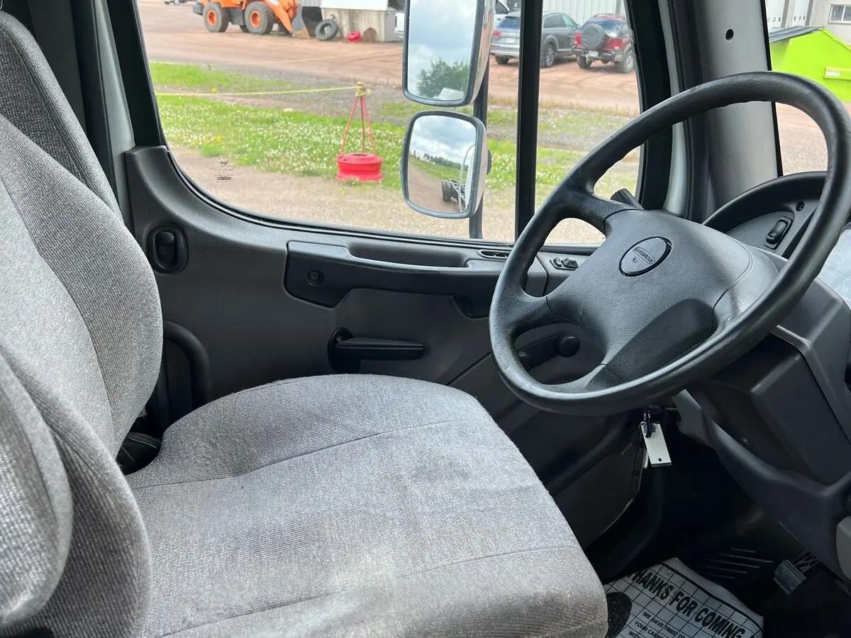 2019 Freightliner M2 106 in Cameron, WI — photo 8