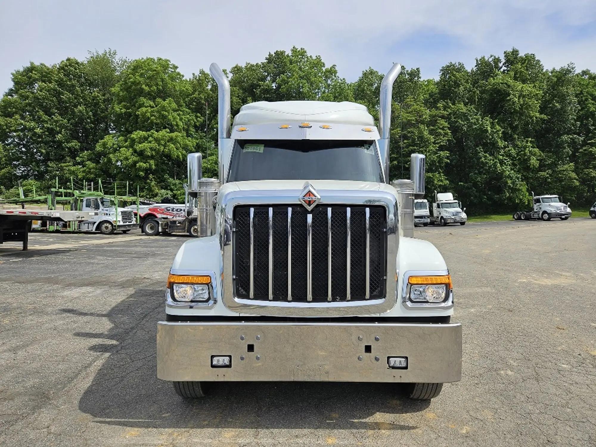 2023 International HX in Manchester, NH — photo 2