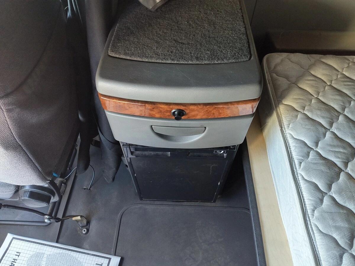2020 International LT in MN — photo 11