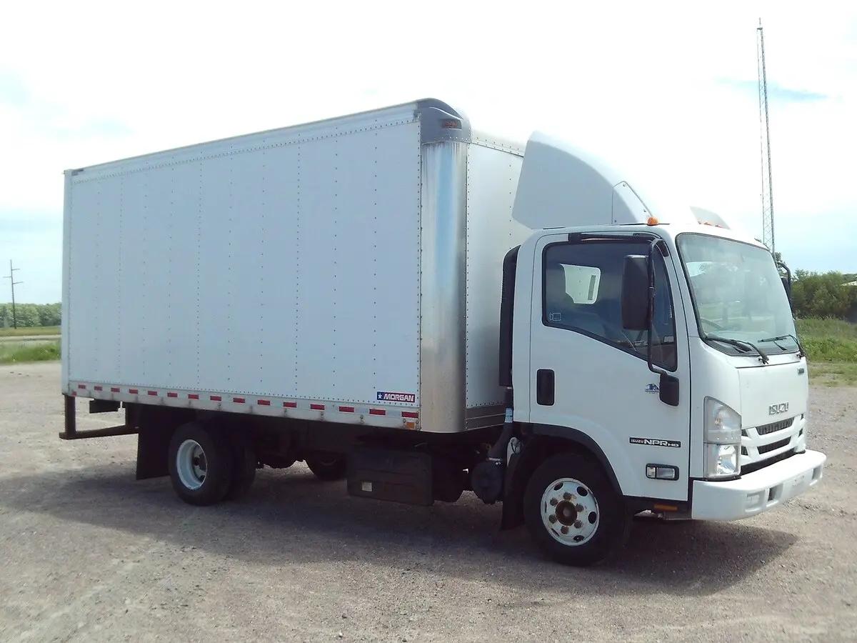 2018 Isuzu NPR in Plover, WI — photo 3