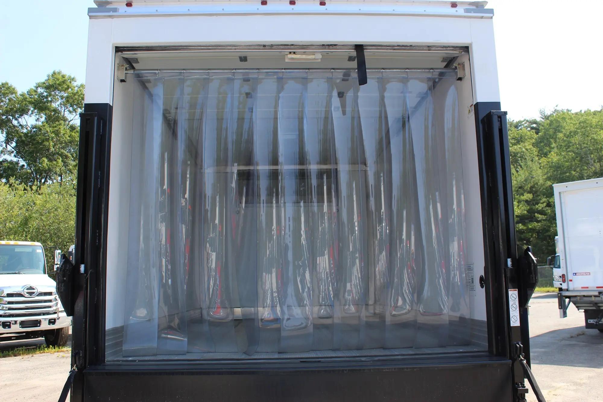 2024 Isuzu NRR in Wilmington, MA — photo 14