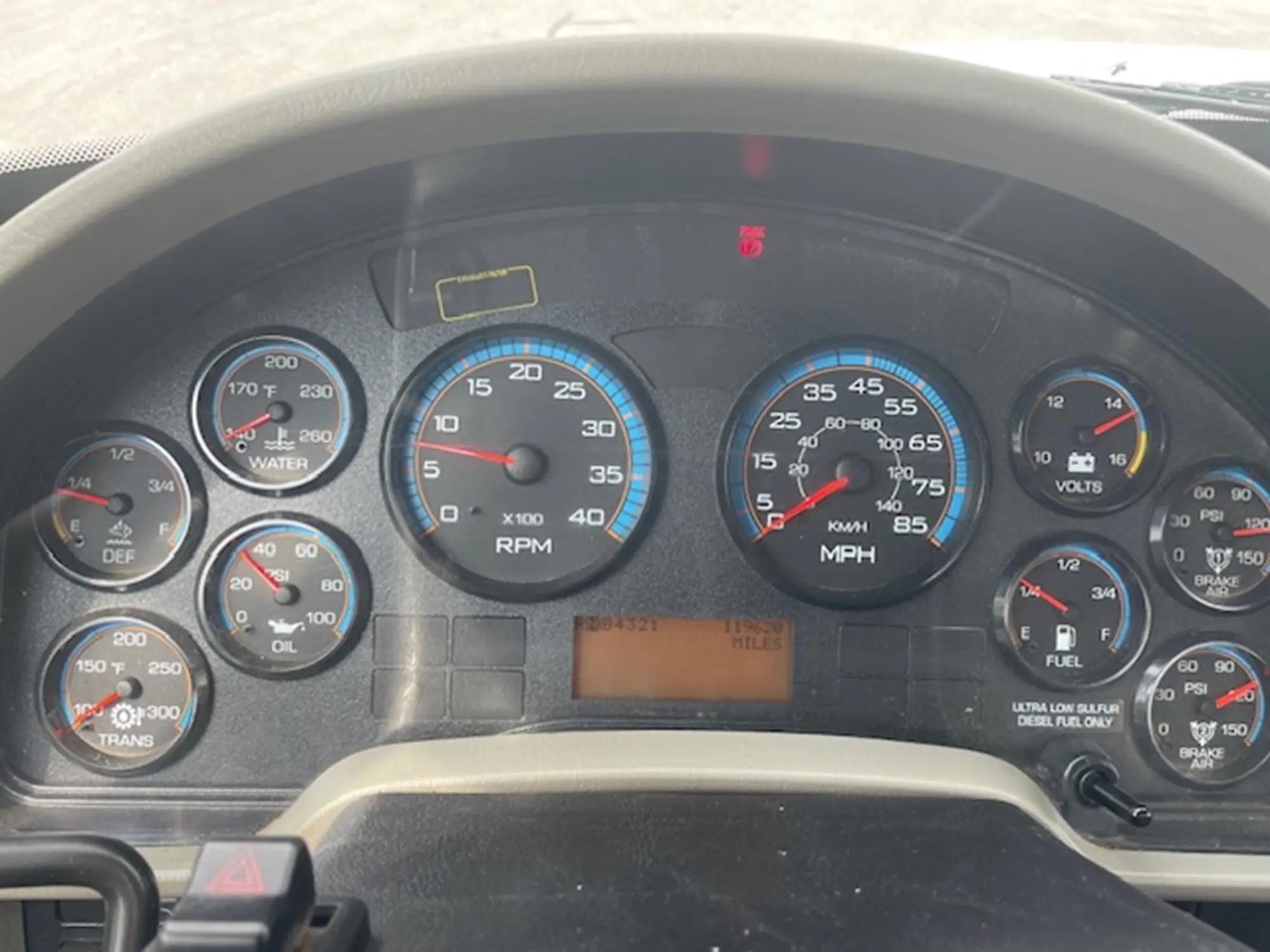 2019 International 4300 in Barrington, NH — photo 26