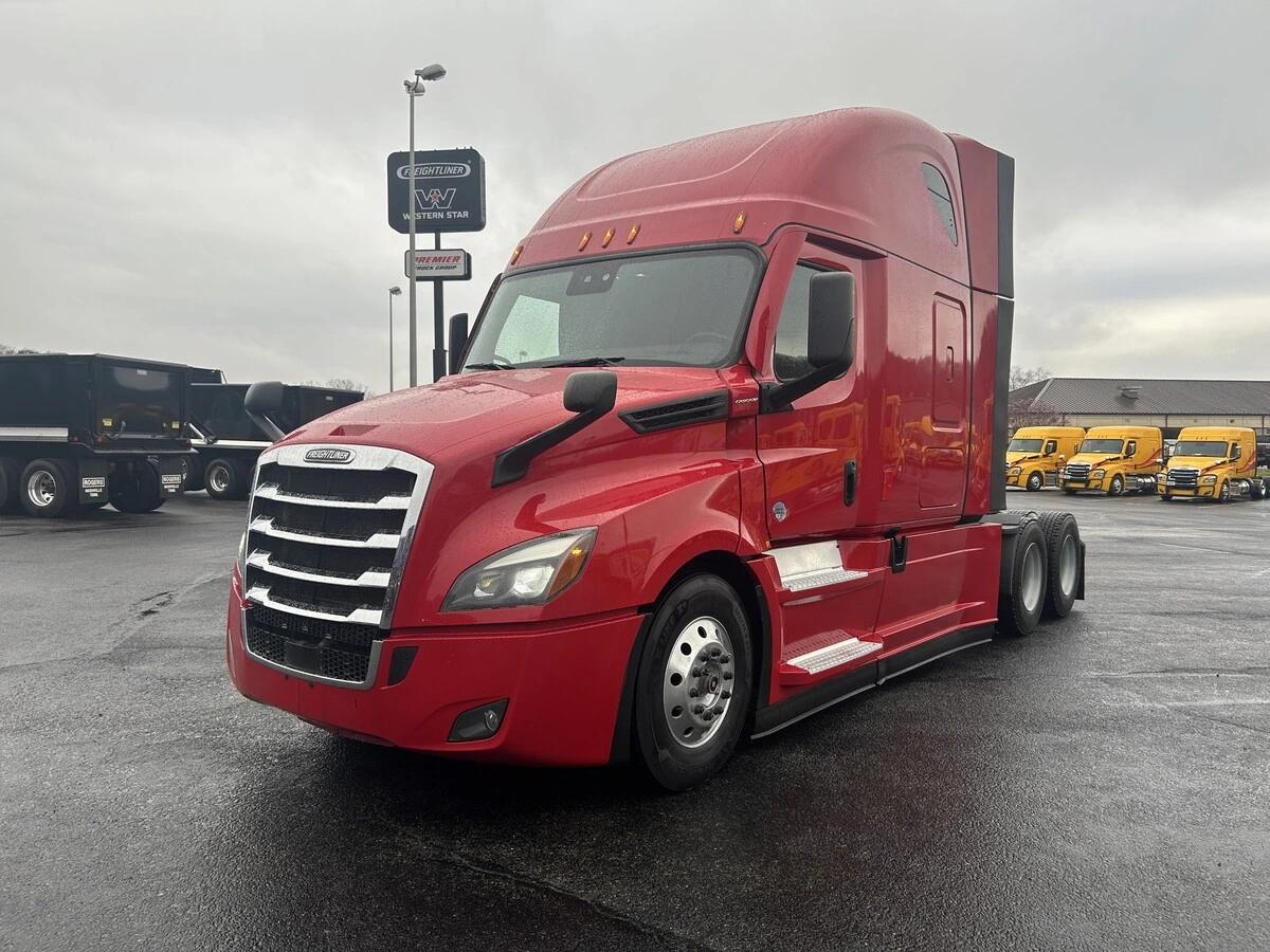 2022 Freightliner Cascadia