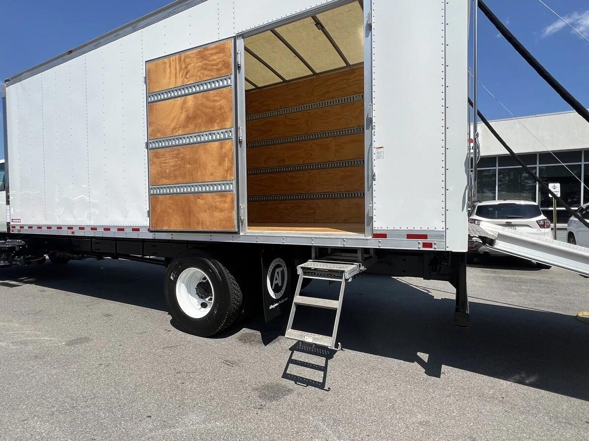 2025 International MV in Syracuse, NY — photo 21