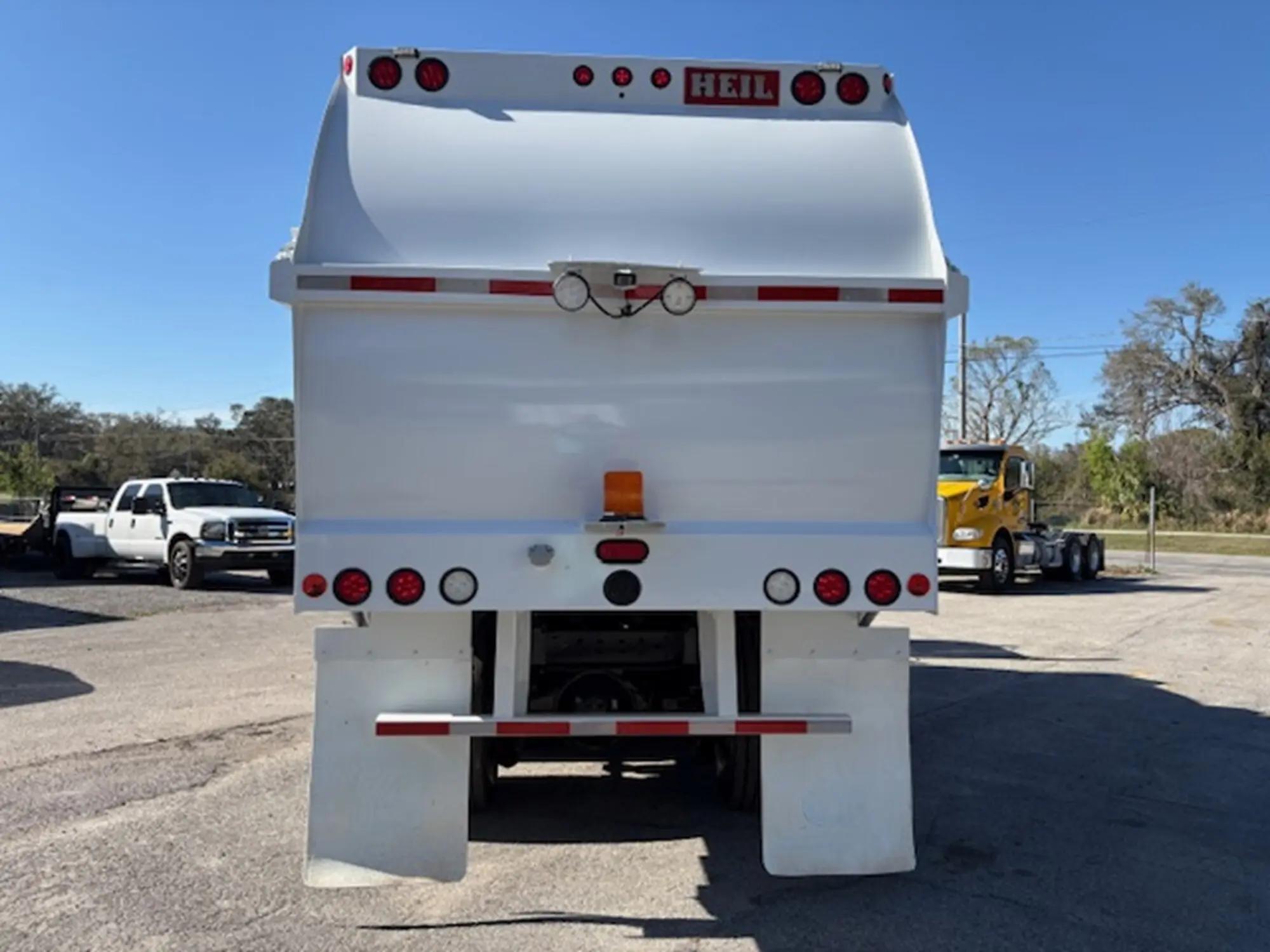 2016 Mack Granite in Manchester, NH — photo 18