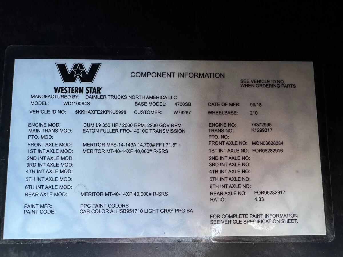 2019 Western Star 4900 — photo 28