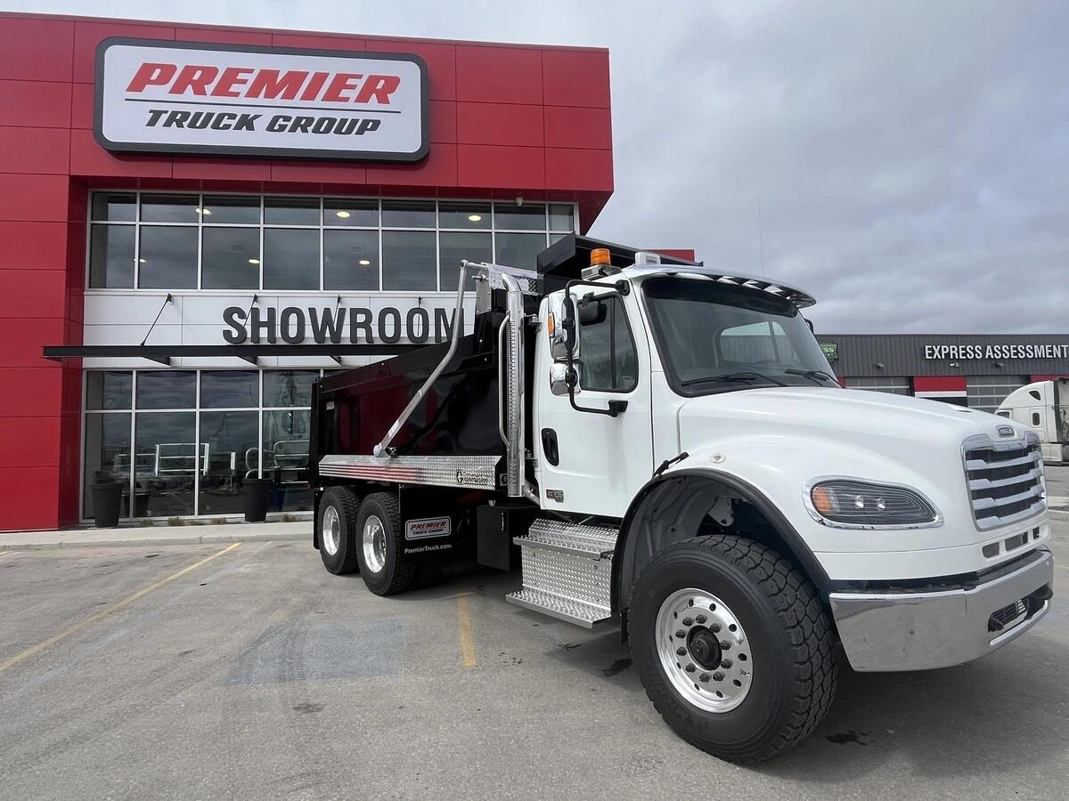 2027 Freightliner M2 106 — photo 5