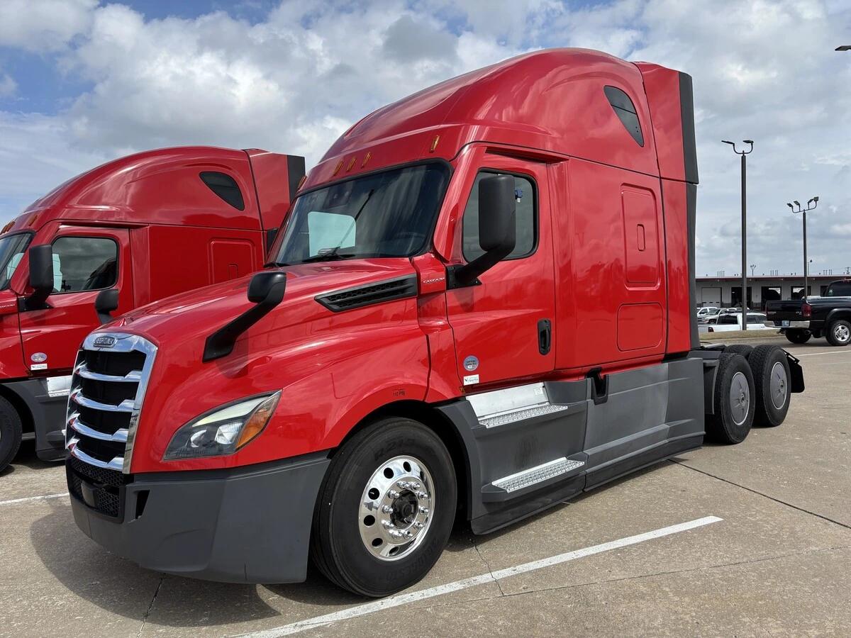 2022 Freightliner Cascadia