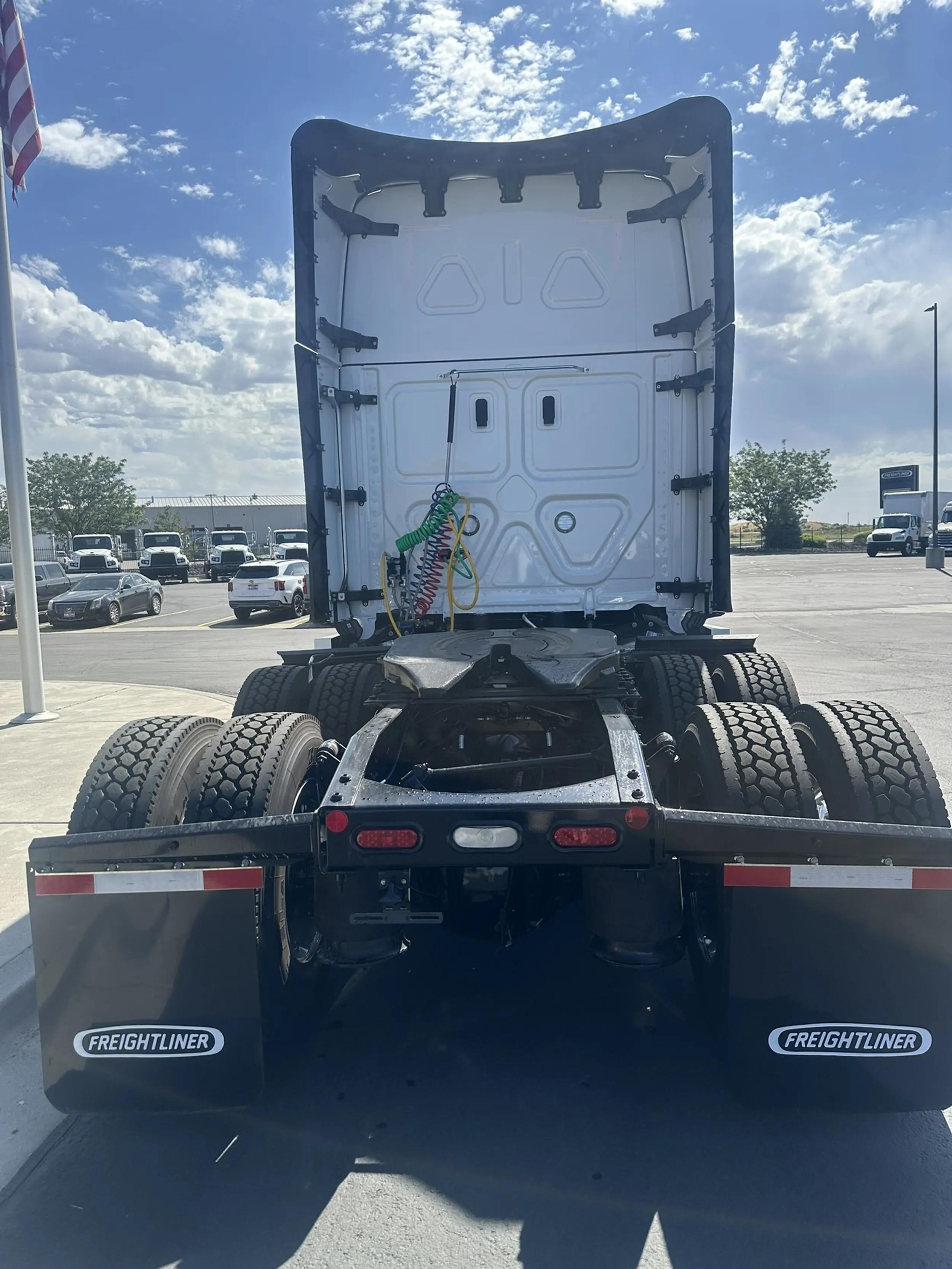 2026 Freightliner Cascadia in Twin Falls, ID — photo 6