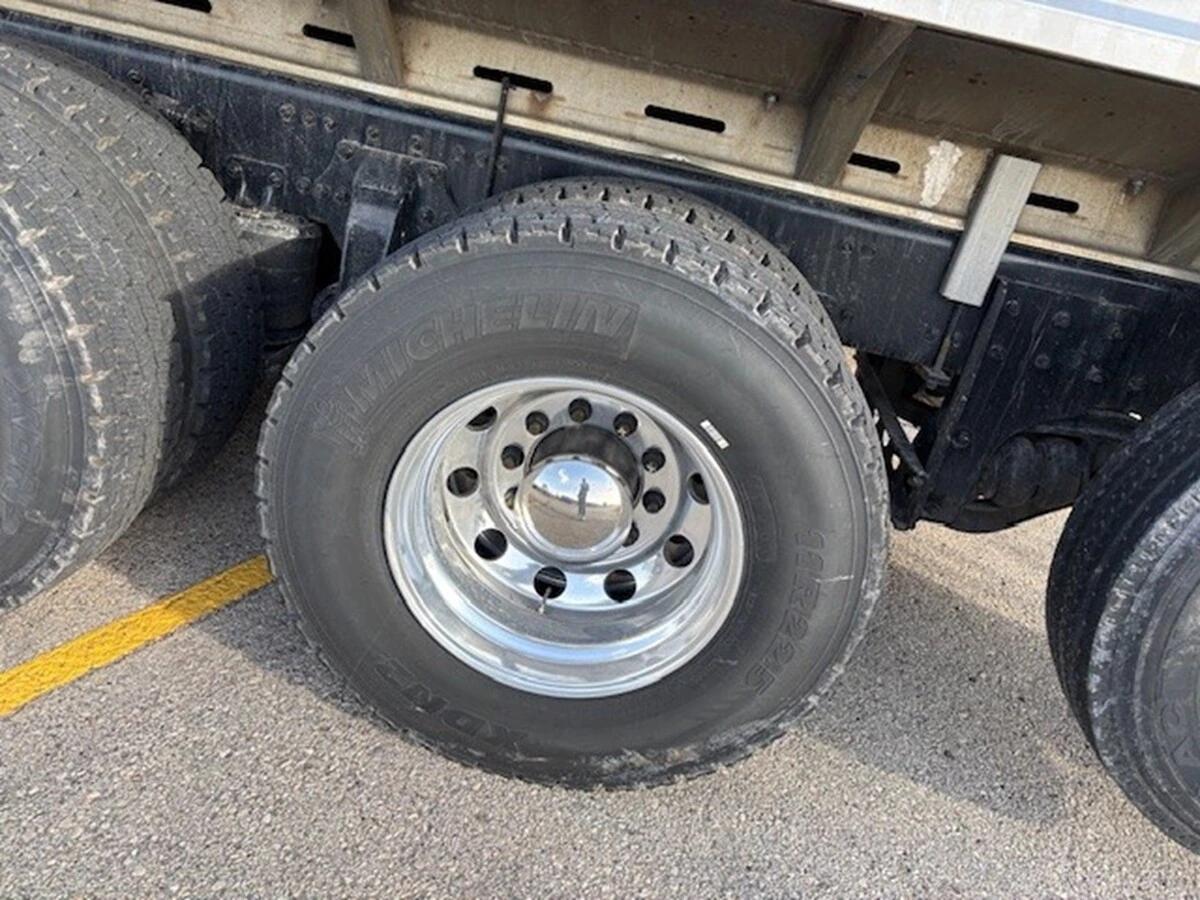 2025 Western Star 49X in La Crosse, WI — photo 12