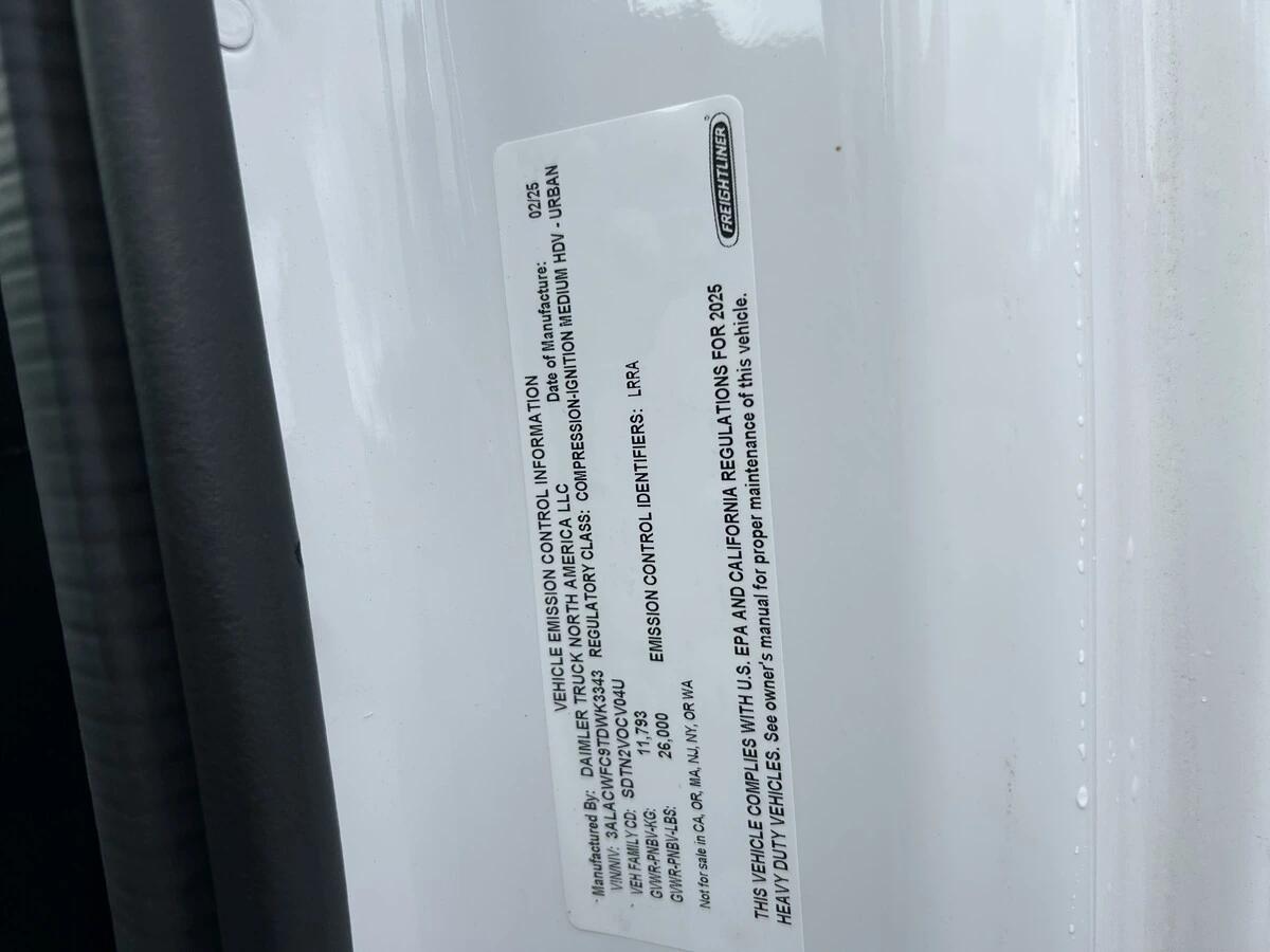 2026 Freightliner M2 106 — photo 12