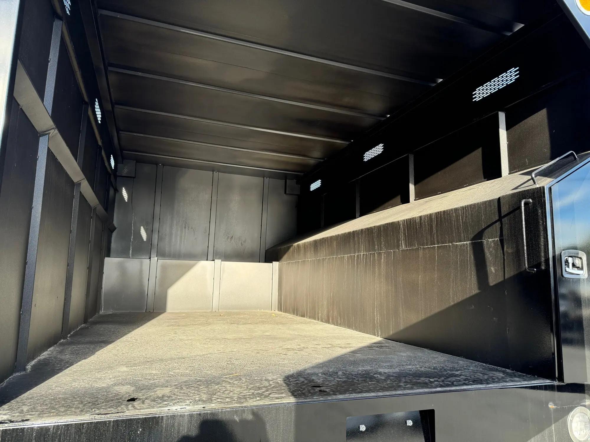 2025 International MV in Foxboro, MA — photo 12