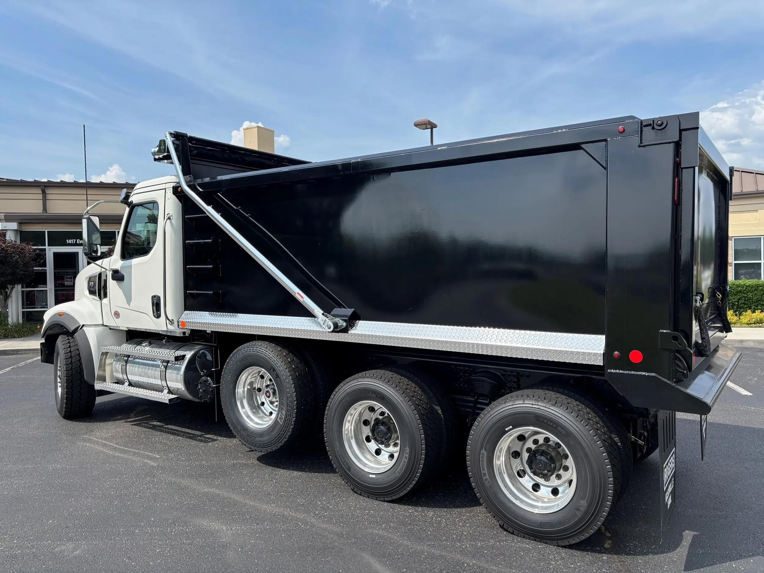 2026 Western Star 49X in Knoxville, TN — photo 7