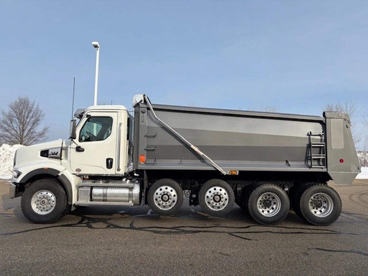 2026 Western Star 49X in La Crosse, WI — photo 8