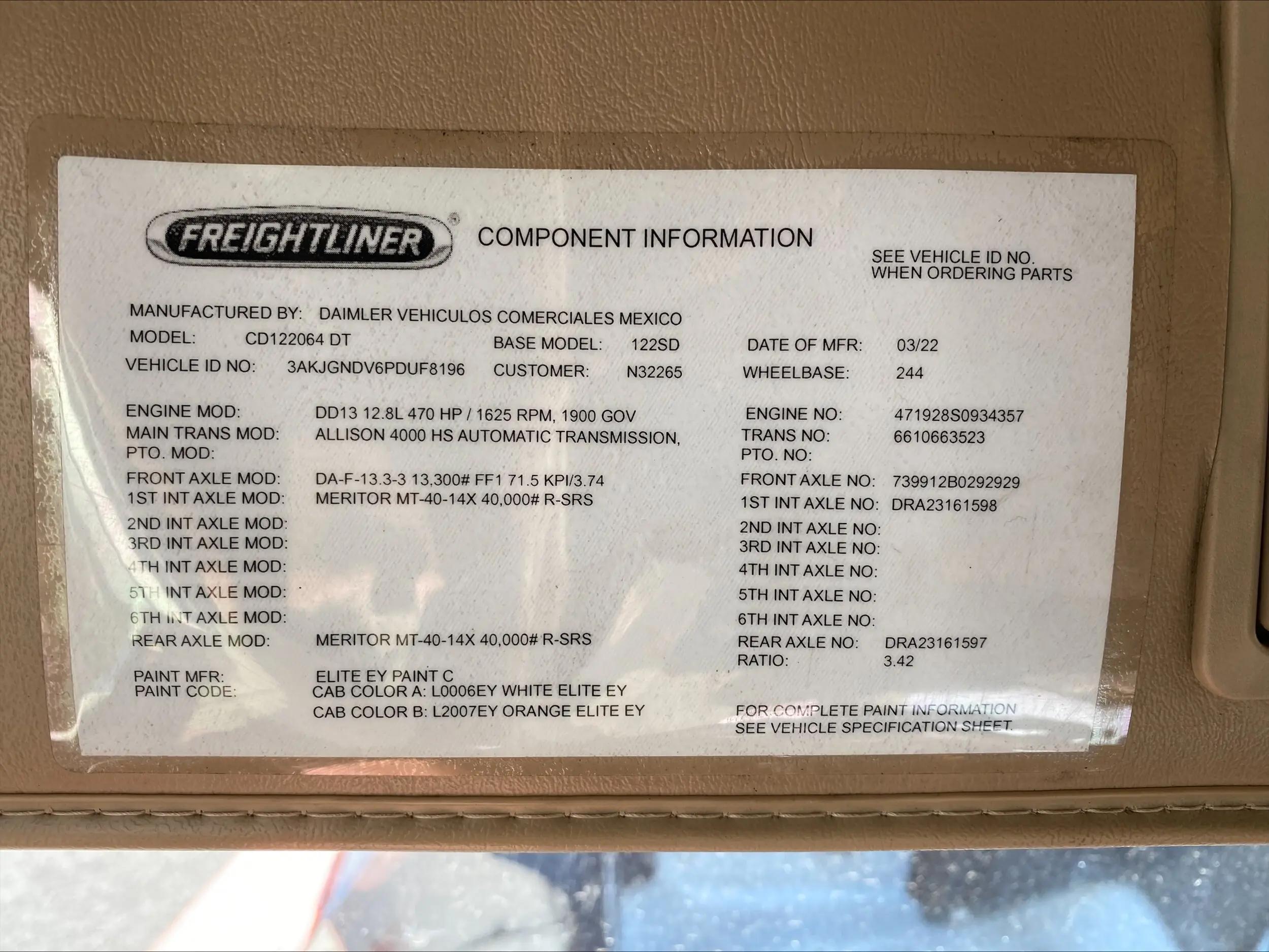 2023 Freightliner 122SD in Portland, OR — photo 23