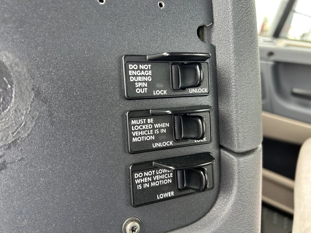 2014 Freightliner Cascadia — photo 23