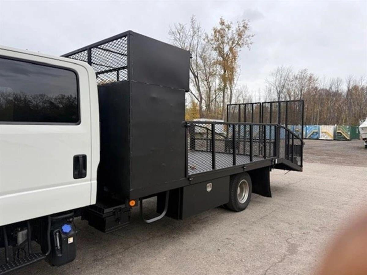 2019 Isuzu NPR in Syracuse, NY — photo 3