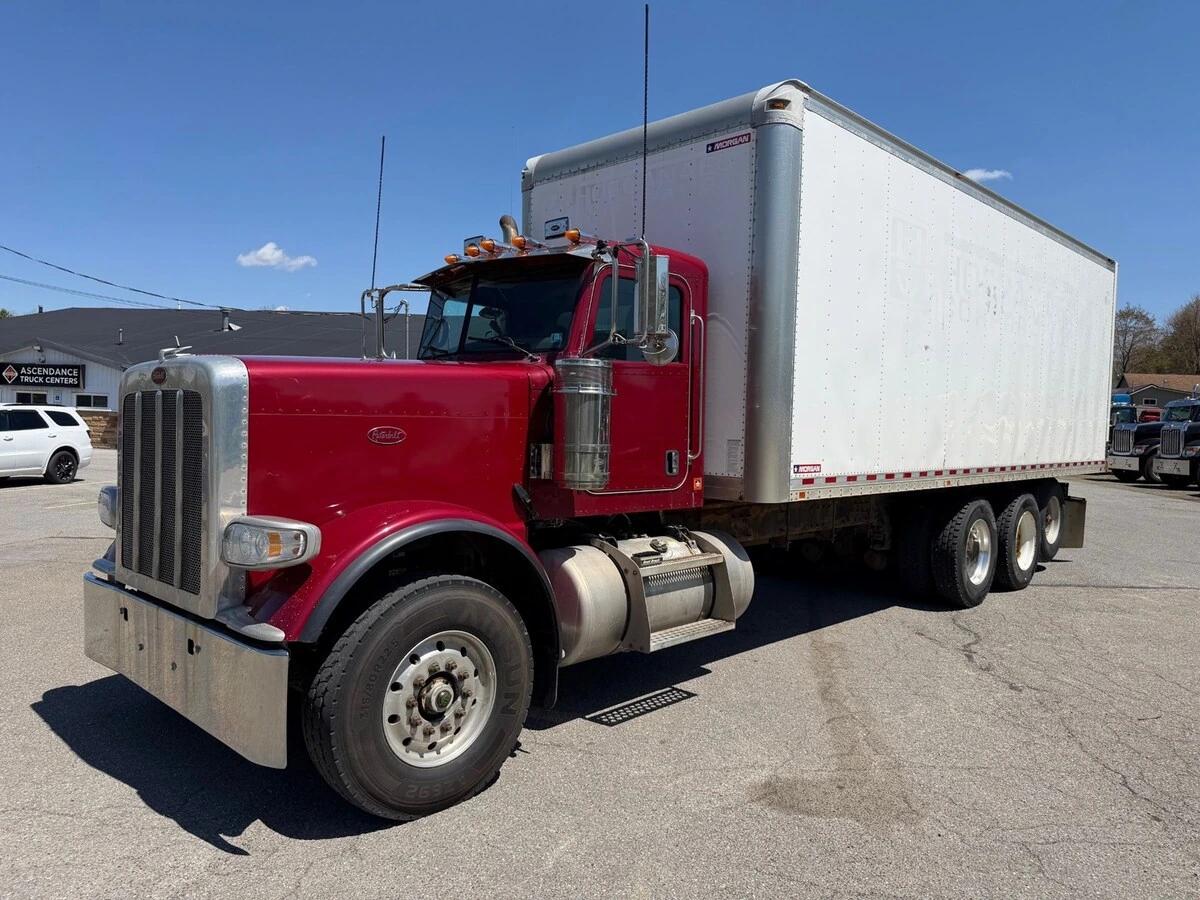 2012 Peterbilt 388