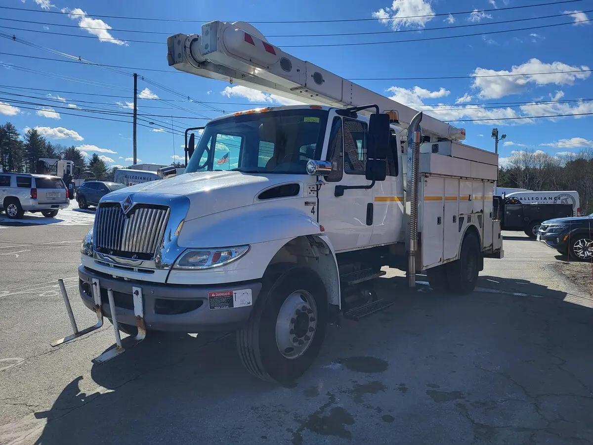2010 International 4300 in Foxboro, MA — photo 5