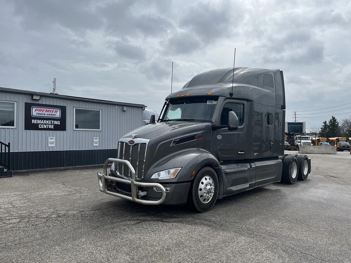 2023 Peterbilt 579