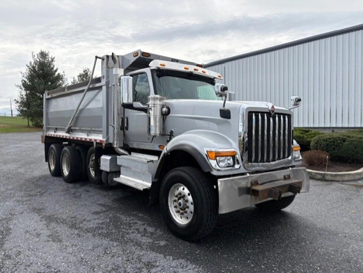 2022 International HX in Williamsport, PA — photo 4