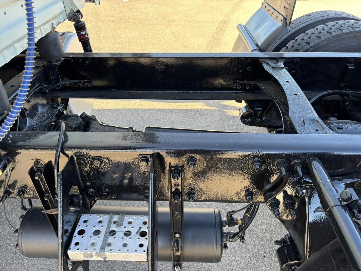 2018 Freightliner Cascadia — photo 16