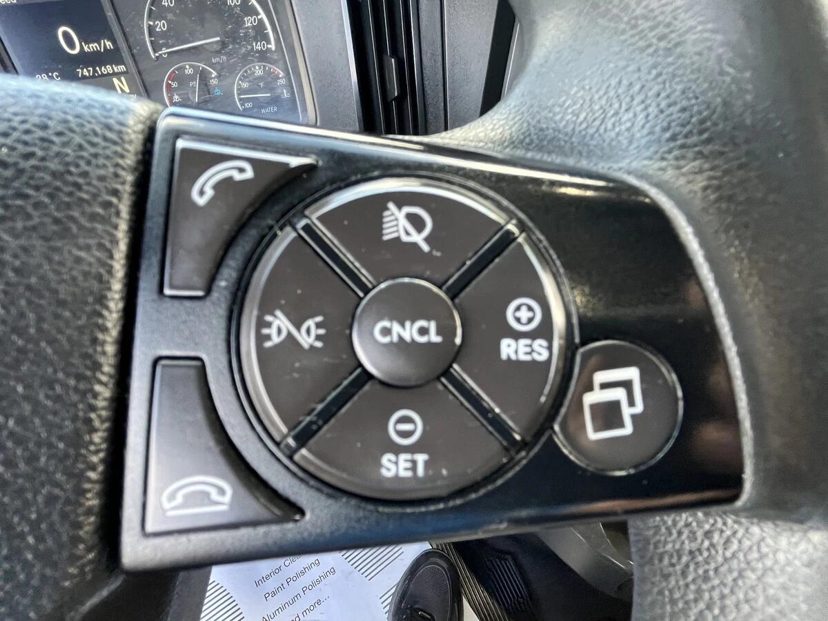 2019 Freightliner Cascadia — photo 19