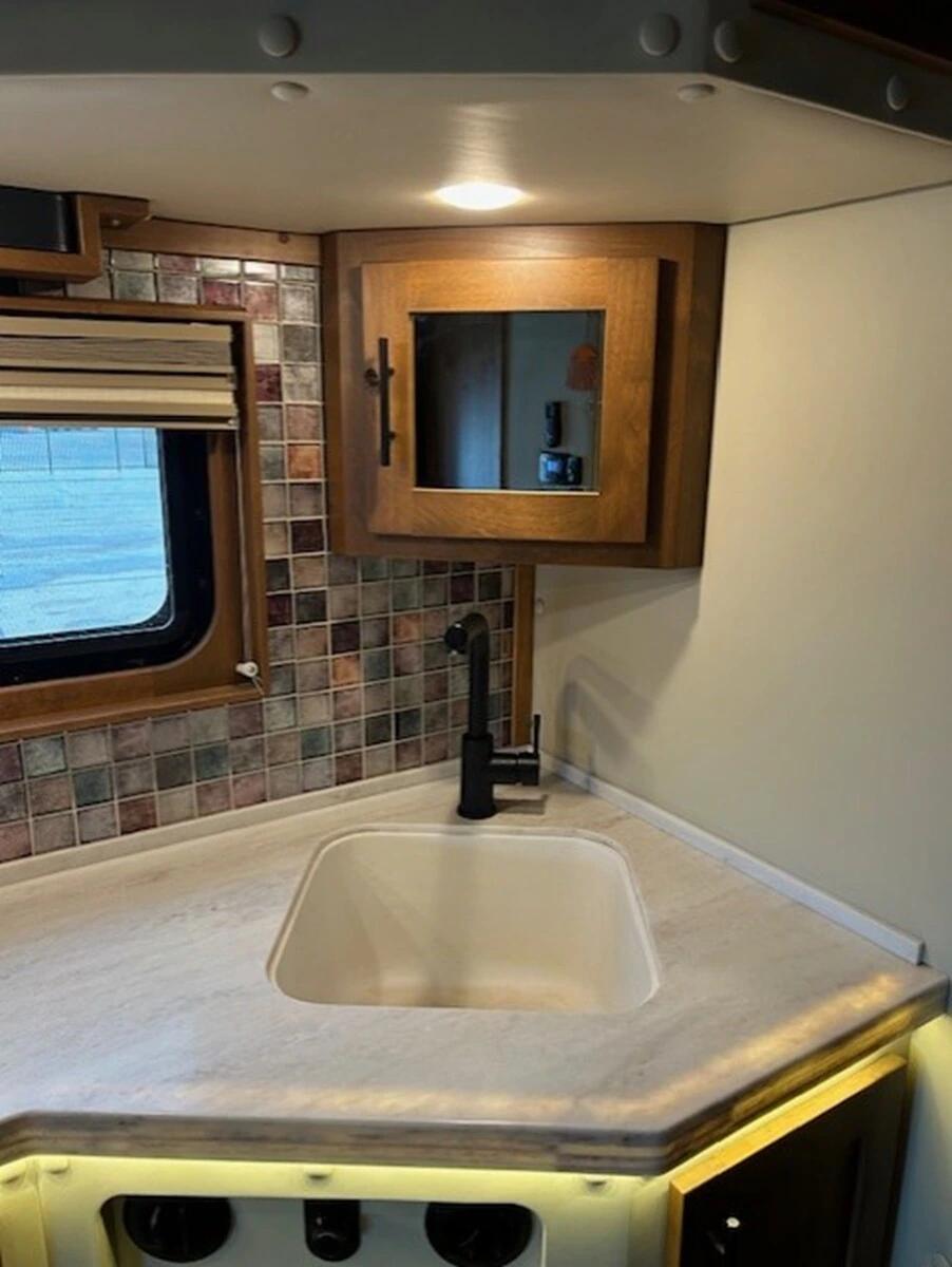 2025 Western Star 49X — photo 29