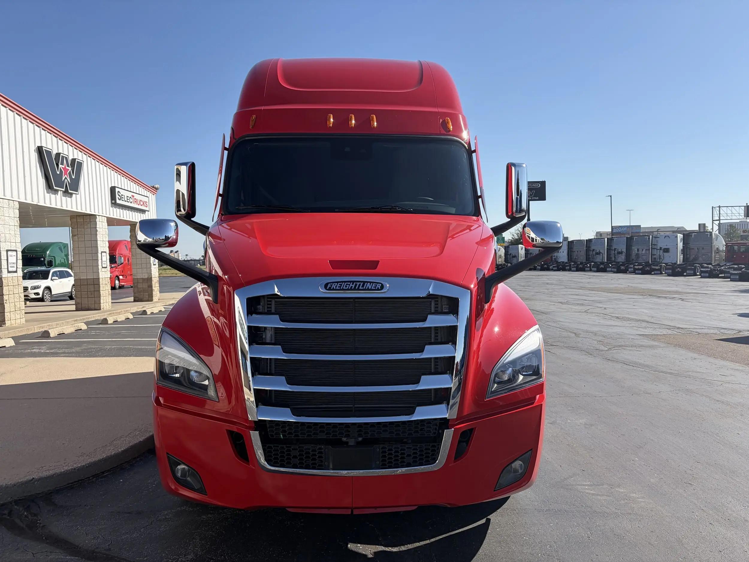 2026 Freightliner Cascadia in Oklahoma City, OK — photo 2
