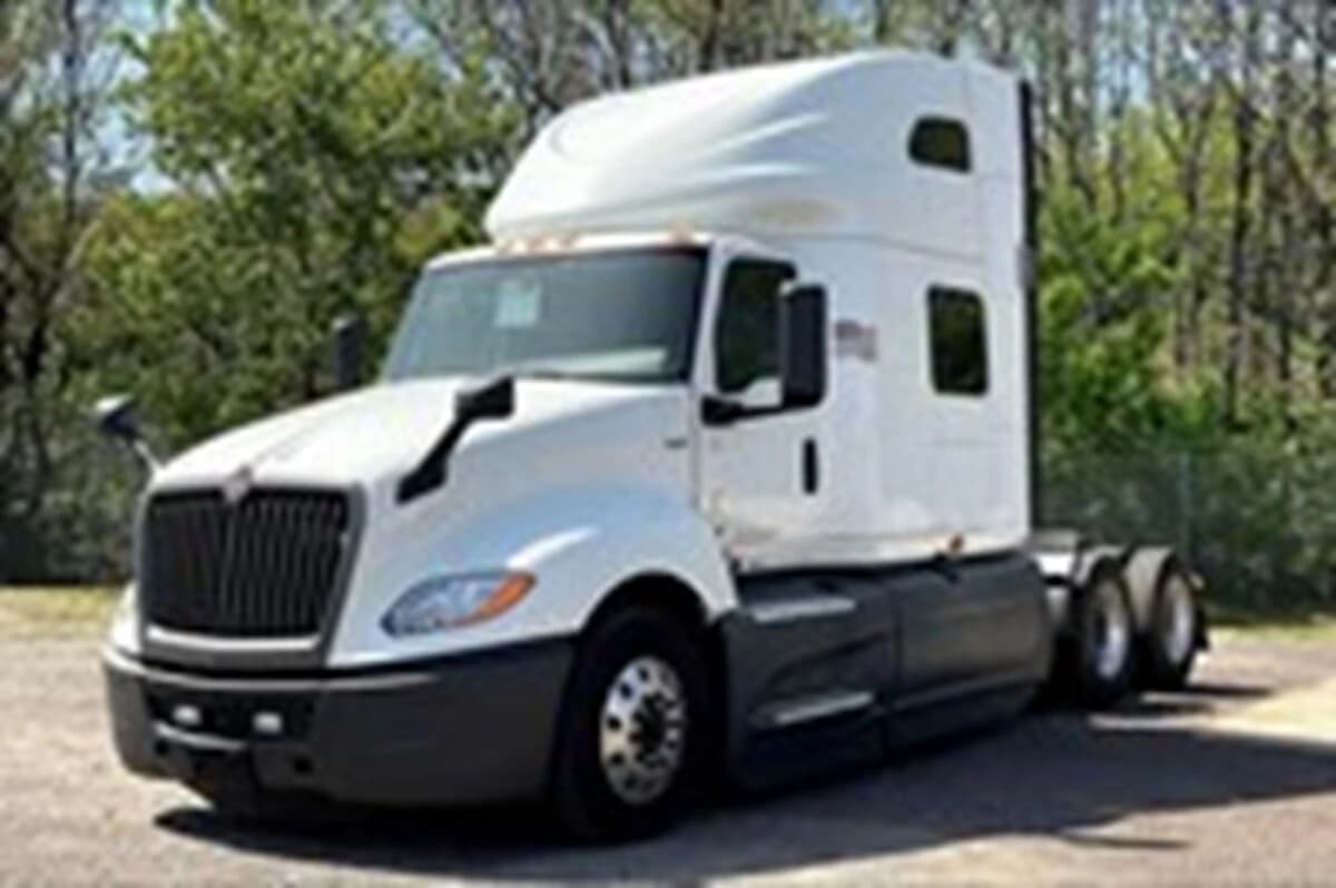 2021 International LT