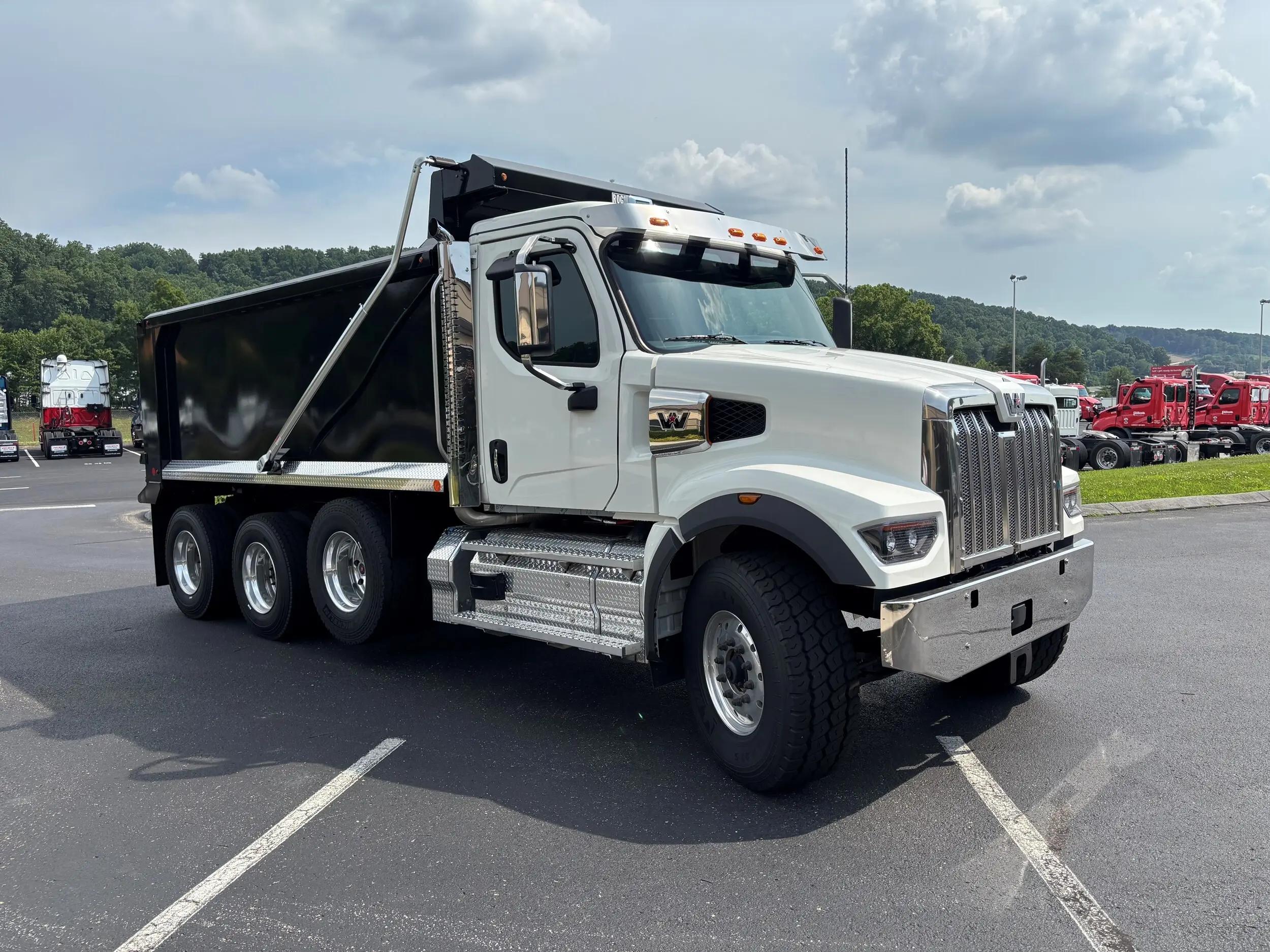 2026 Western Star 49X in Knoxville, TN — photo 8