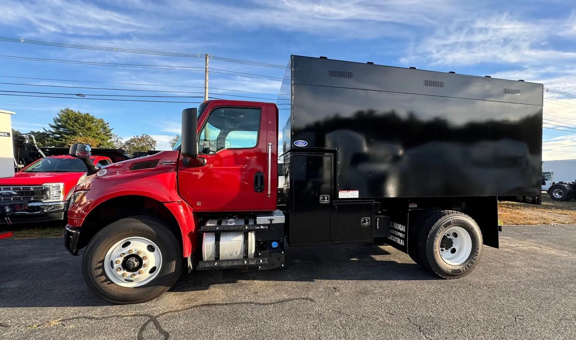 2025 International MV in Foxboro, MA — photo 15