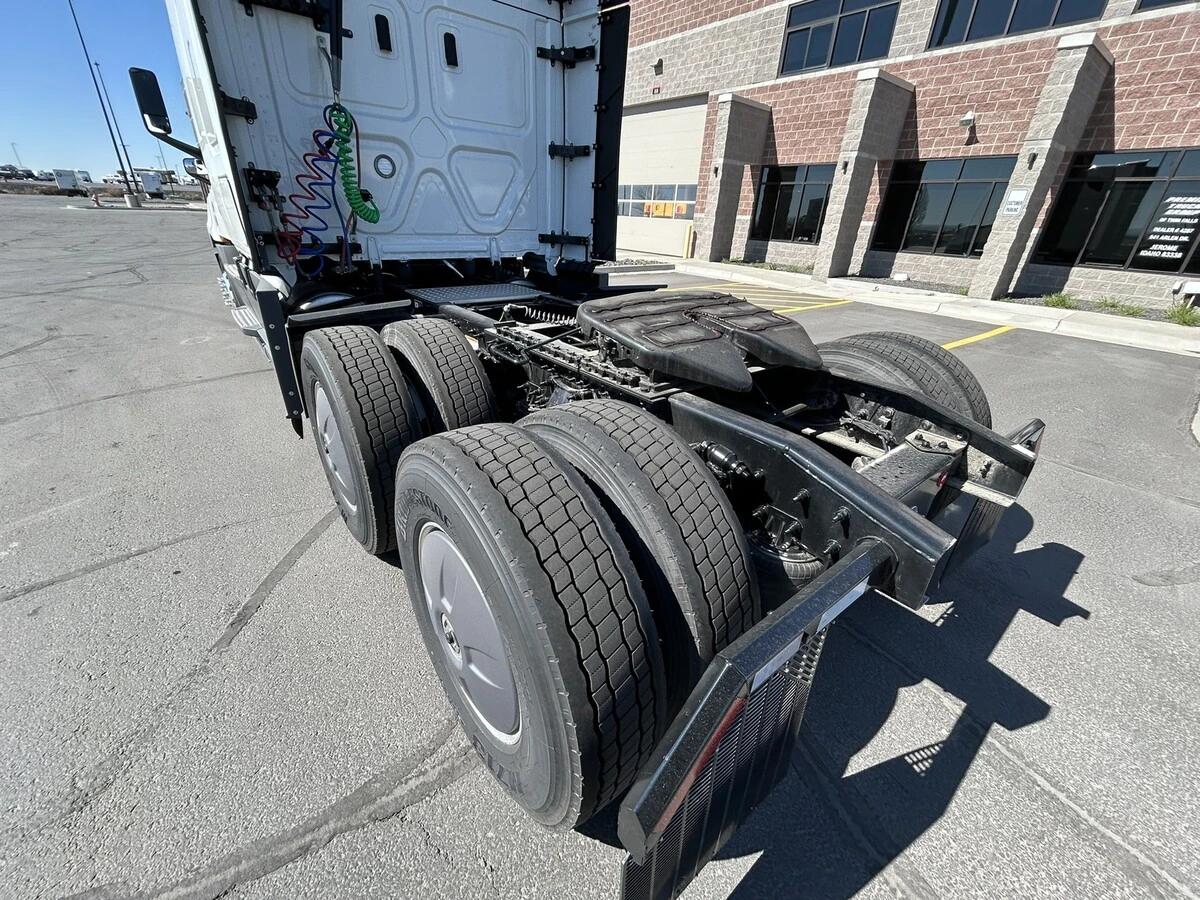 2026 Freightliner Cascadia in Twin Falls, ID — photo 11