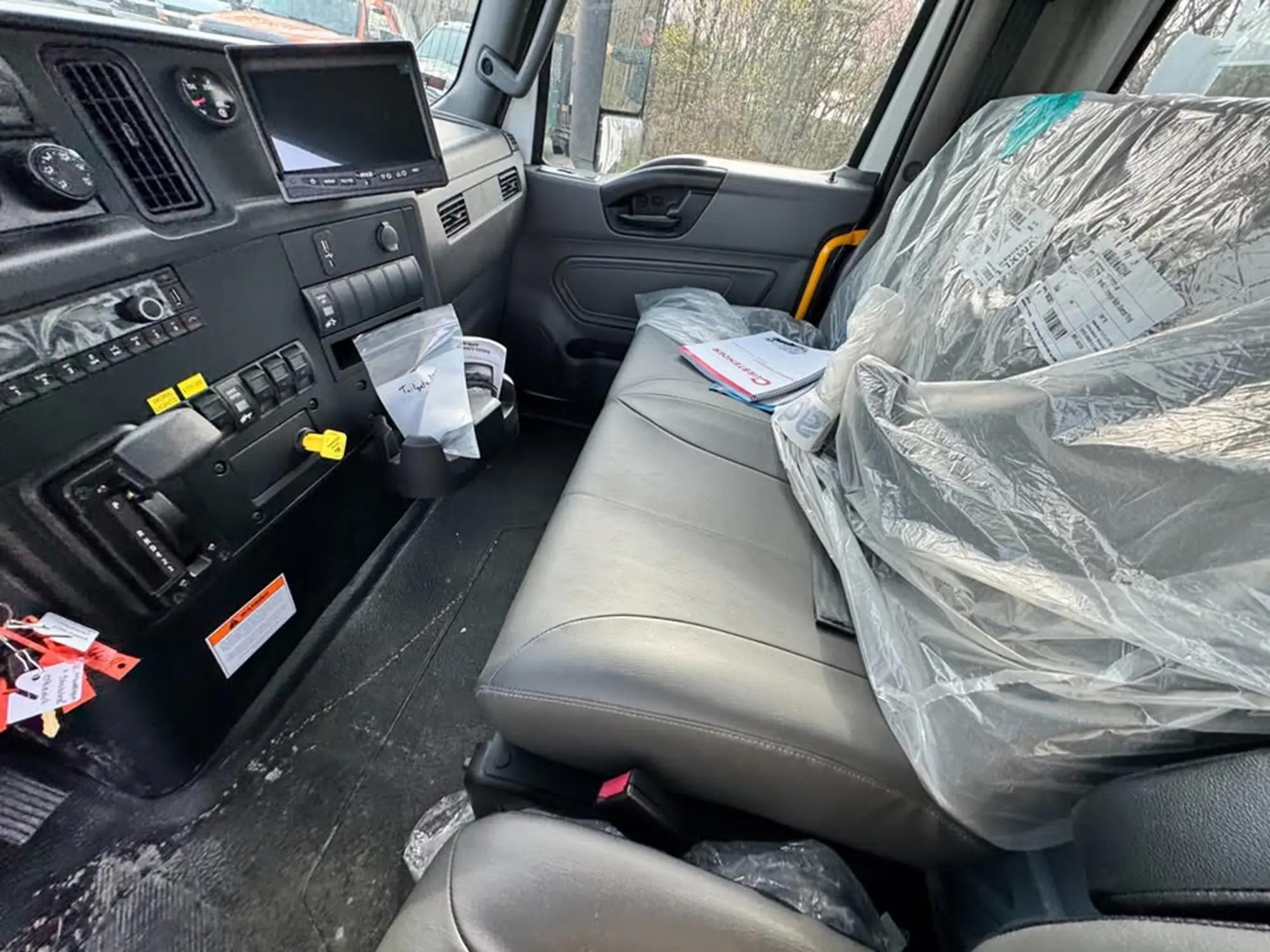 2025 International MV in Manchester, NH — photo 14