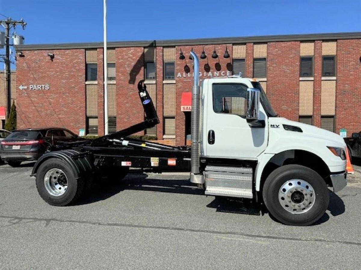 2025 International MV in Foxboro, MA — photo 2
