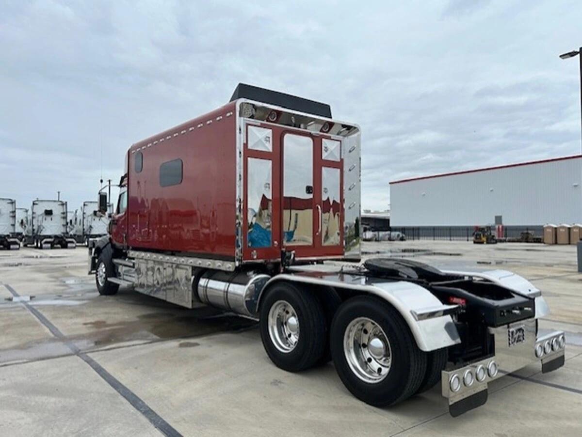2025 Western Star 49X — photo 3