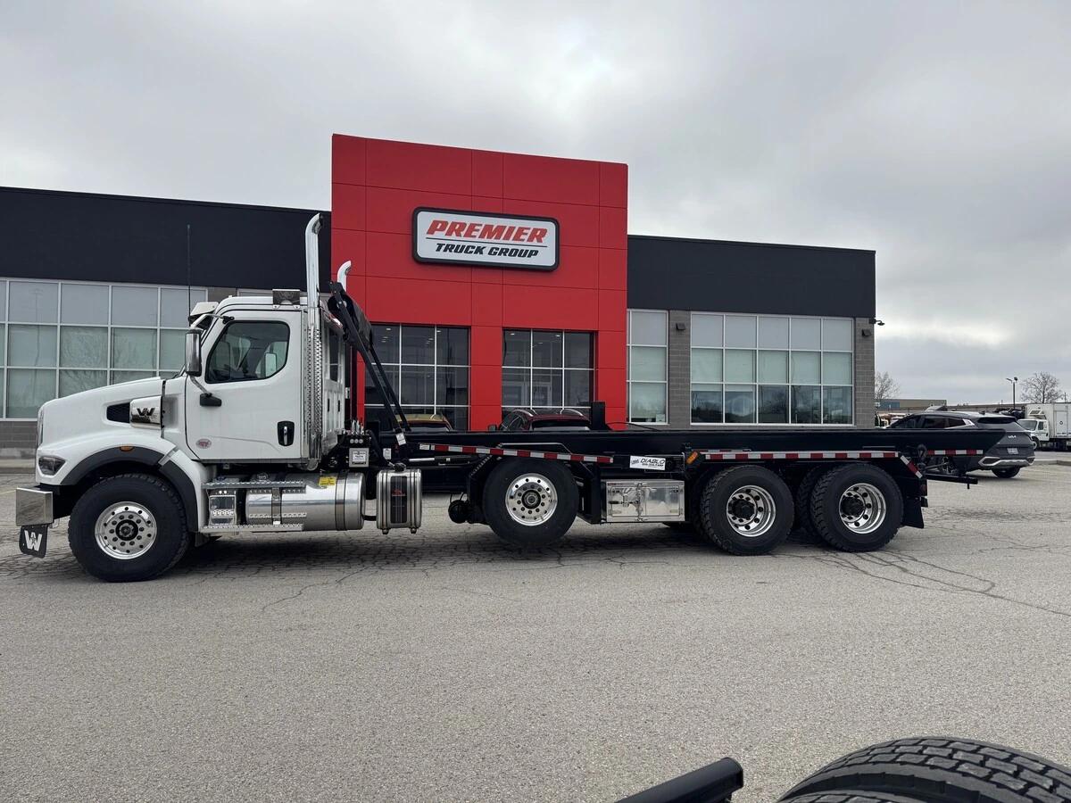 2026 Western Star 49X in St. Catharines, ON — photo 2