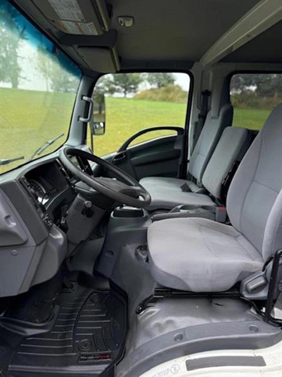 2019 Isuzu NPR in Syracuse, NY — photo 4