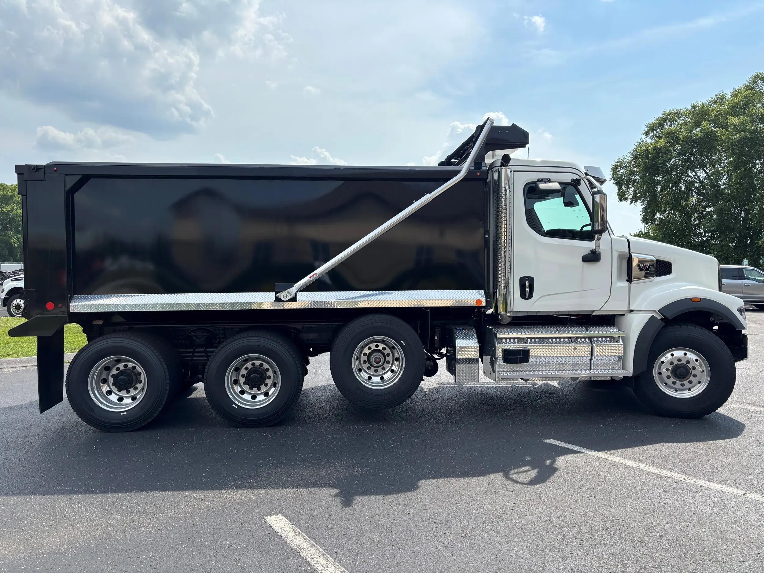 2026 Western Star 49X in Knoxville, TN — photo 6