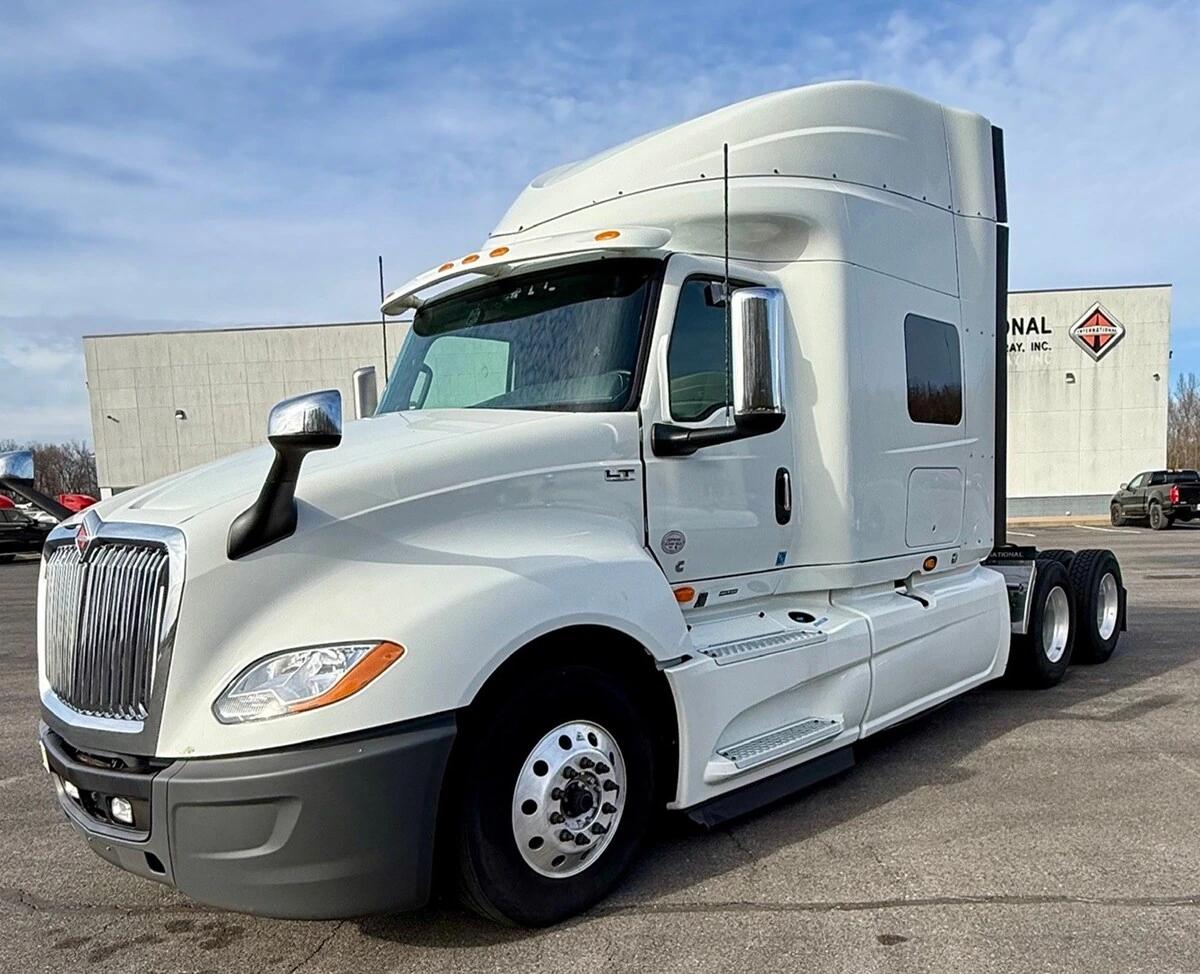2021 International LT