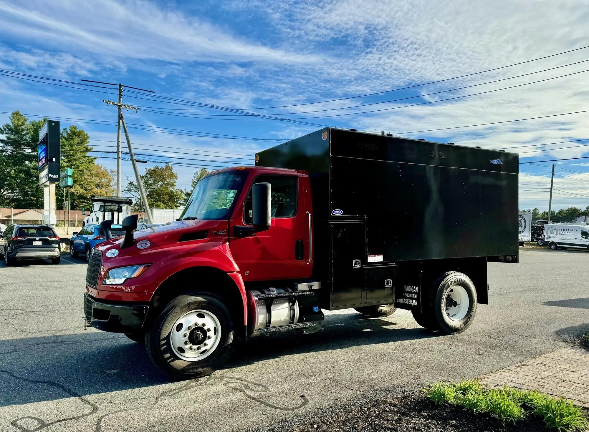 2025 International MV in Foxboro, MA — photo 4