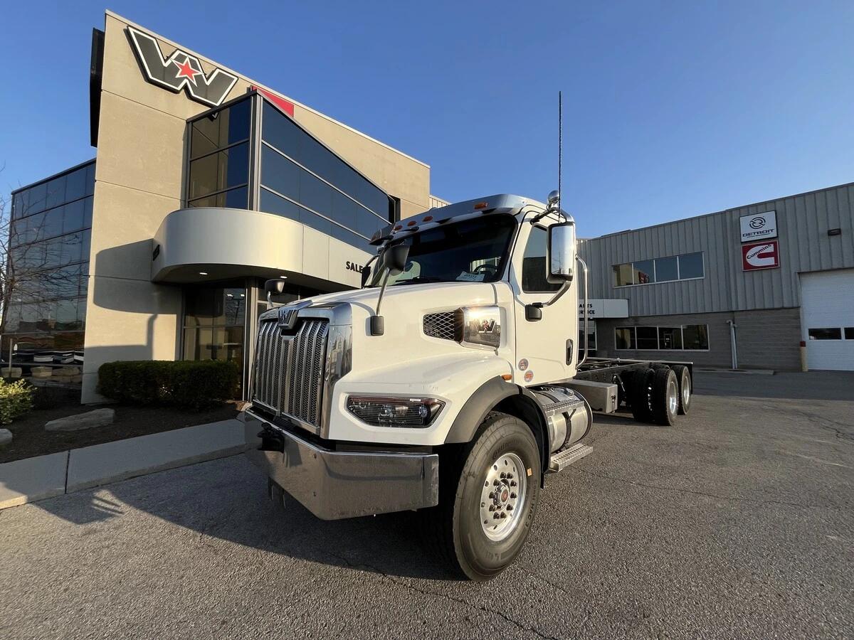 2027 Western Star 47X