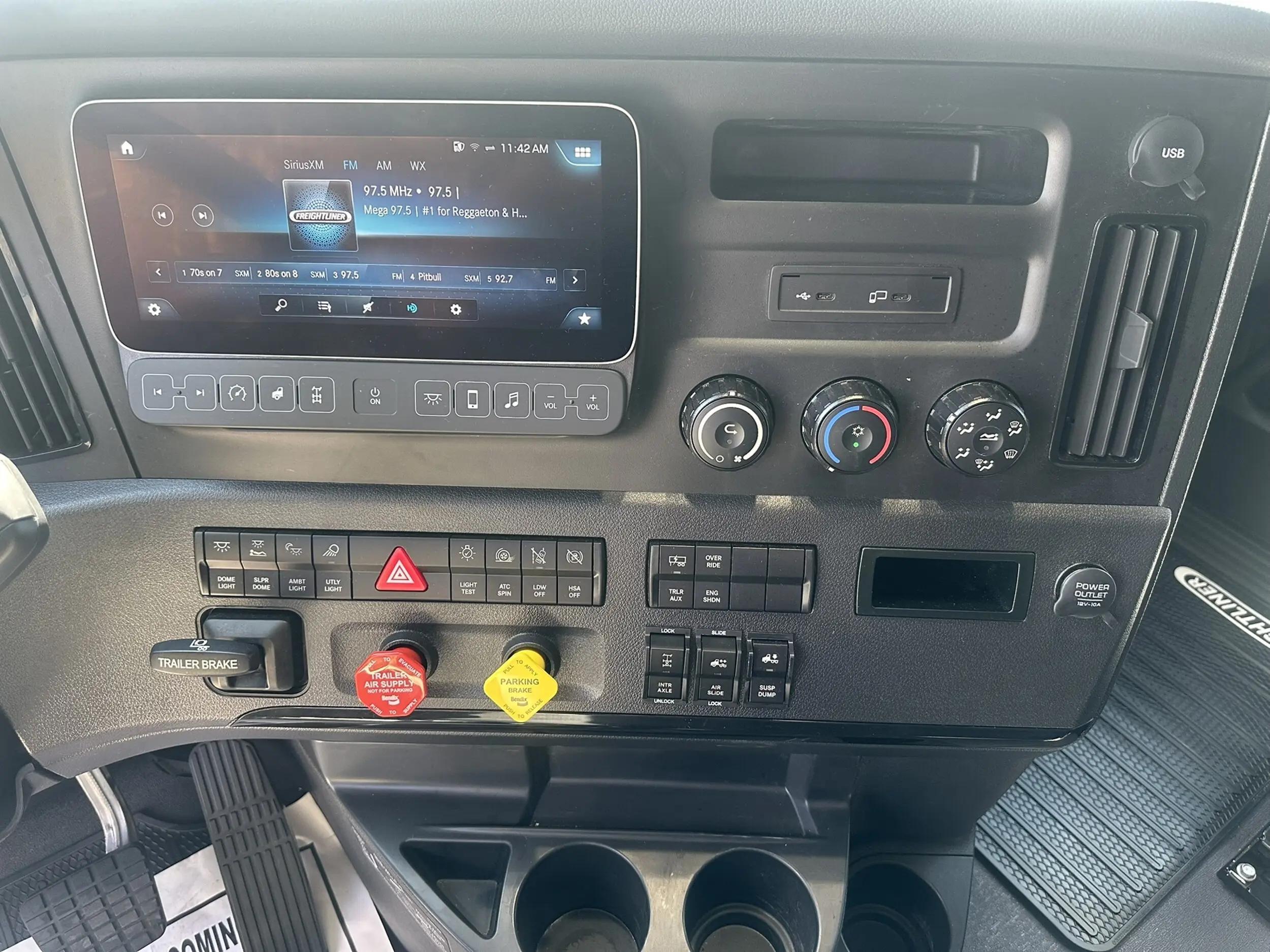 2026 Freightliner Cascadia in Twin Falls, ID — photo 12