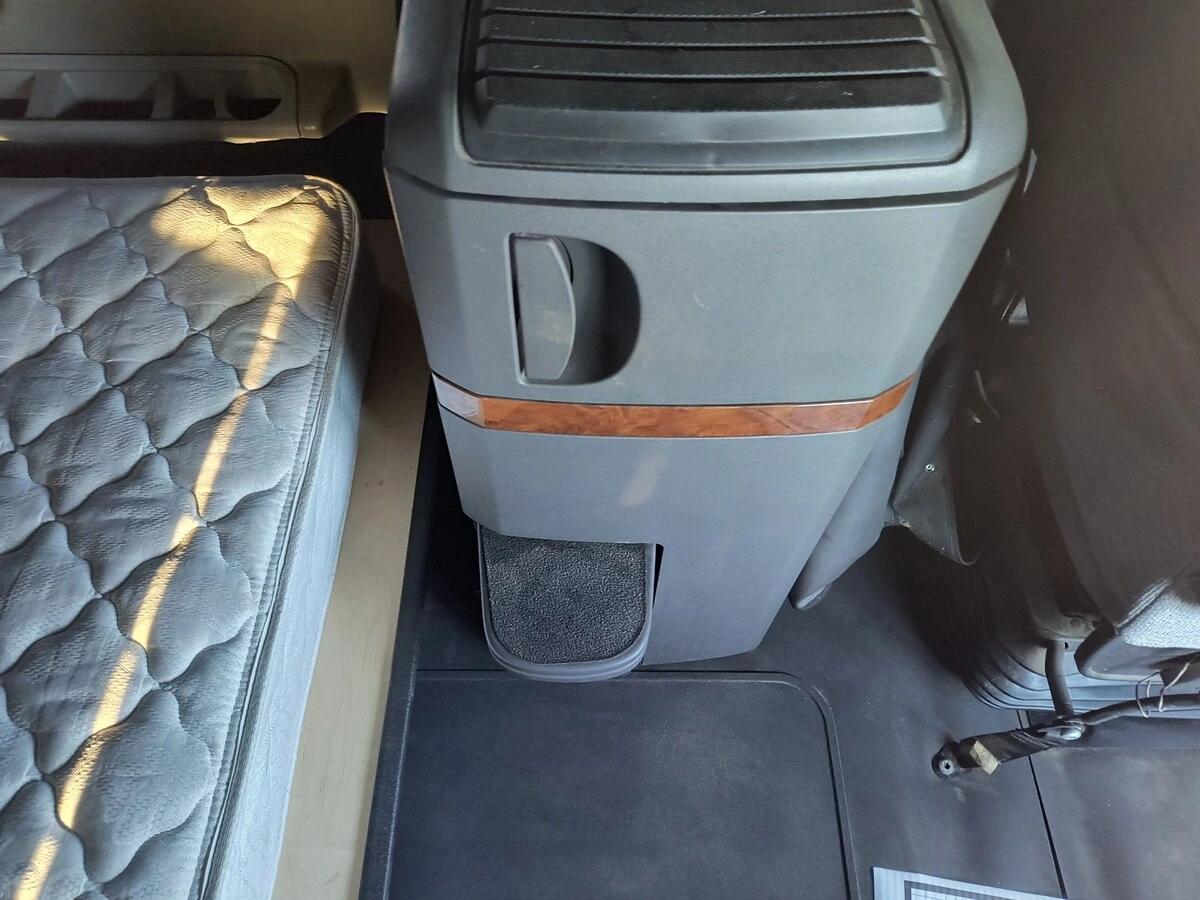 2020 International LT in MN — photo 12