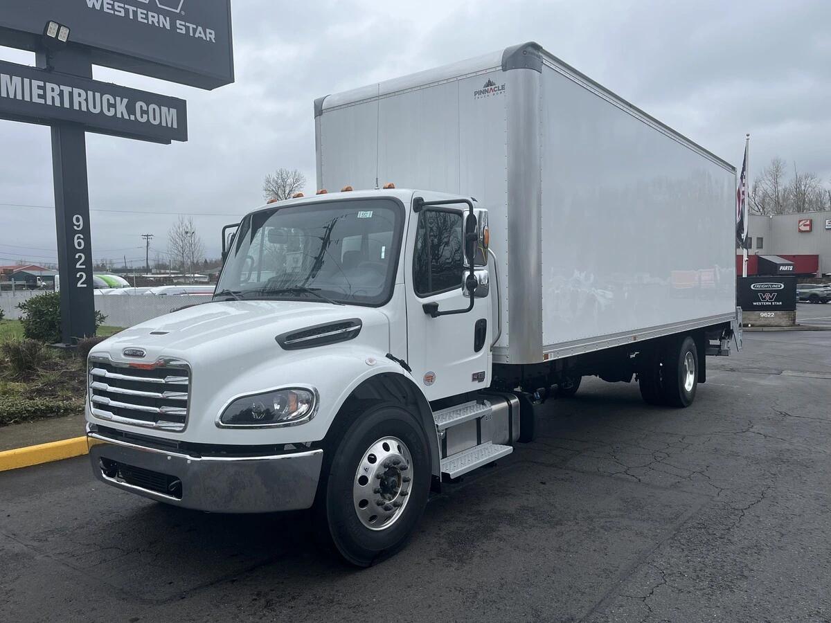 2027 Freightliner M2 106 — photo 2