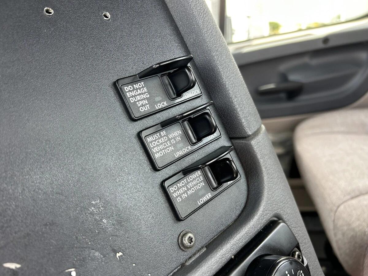 2014 Freightliner Cascadia — photo 17