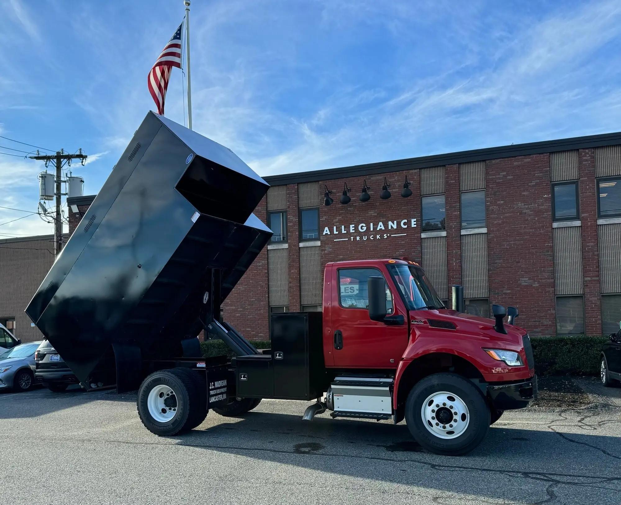 2025 International MV in Foxboro, MA — photo 13
