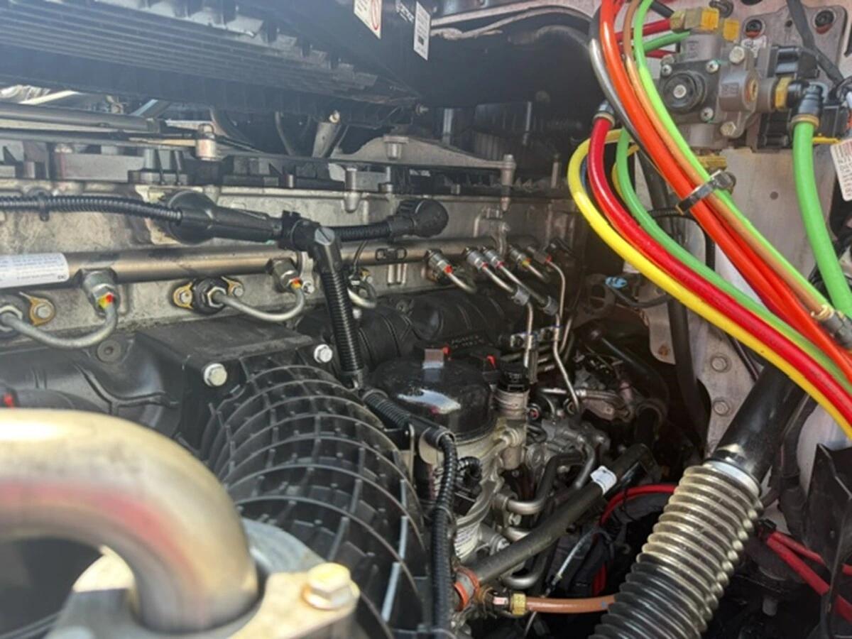 2022 Freightliner Cascadia — photo 12